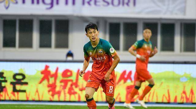 一代女皇艳史79分钟三级