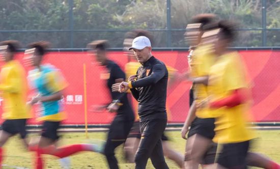 日本一区二区三区高清在线观看