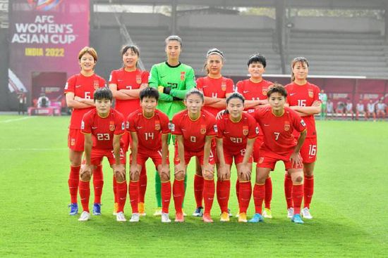 污宿舍伦流澡到高潮h女女小说