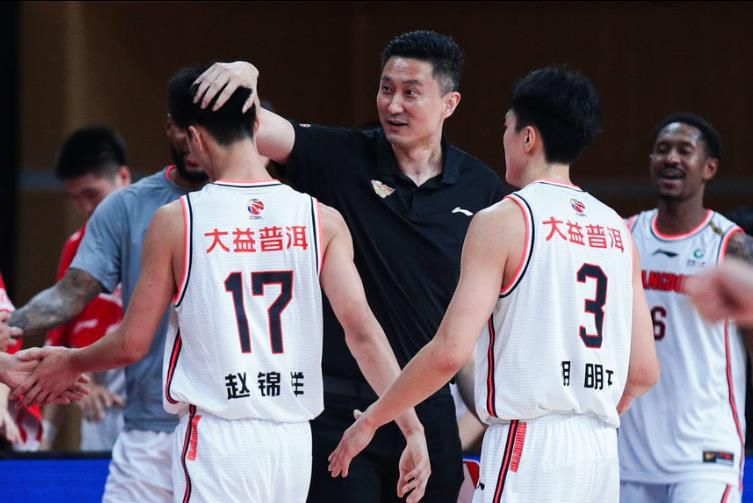 日韩福利小视频