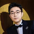 女仆乖乖脱裙子打烂屁股网站